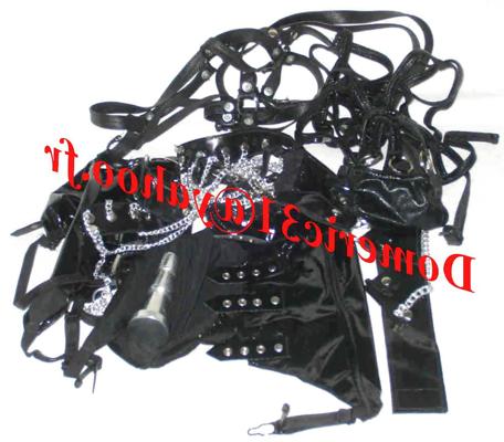 14P Jouets et tenues - Toys and clothes