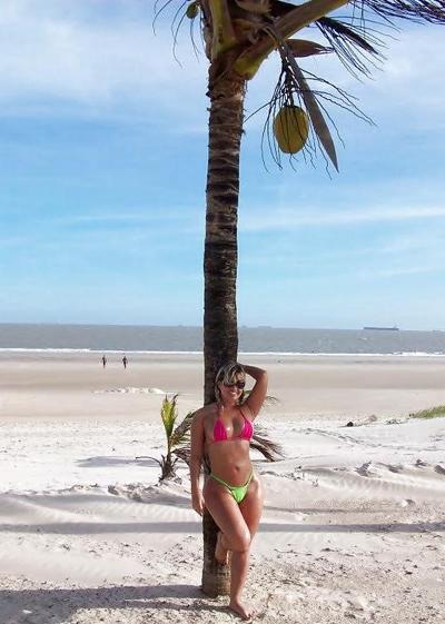 25P Brazil Bubble Butt Wide Hips Model- Stolen Pics- NN