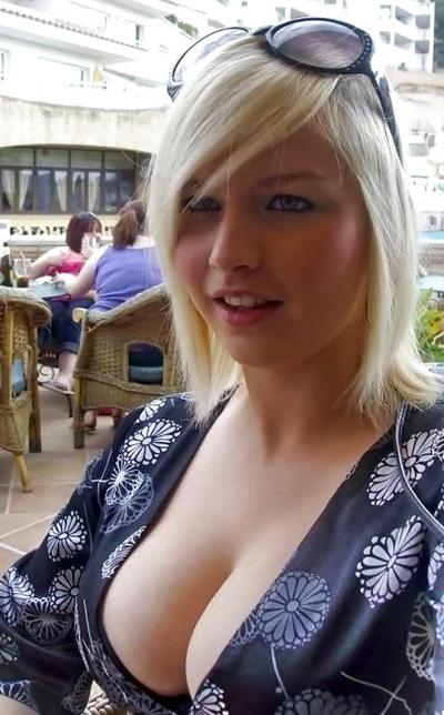 25P Décolleté, merveilleux décolleté !
