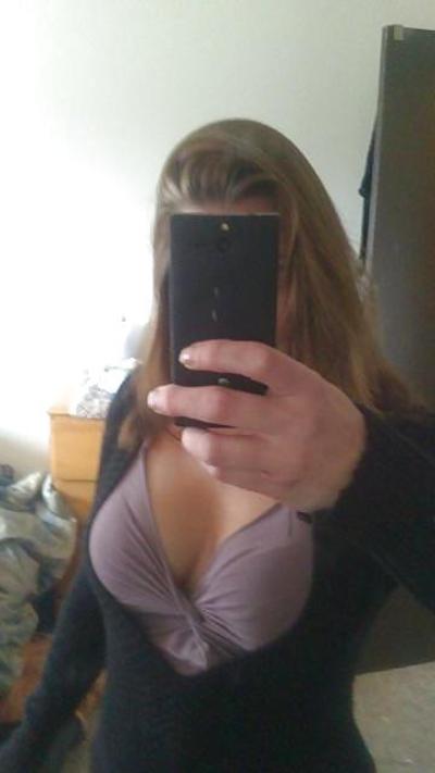 25P Random Calgary woman