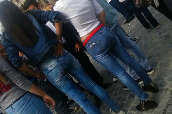 23P Spy sexy teens ass romanian