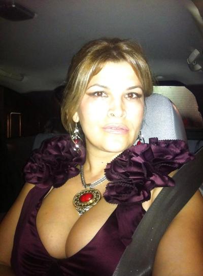 18P Australian MILF 1 ( Big natural tits )