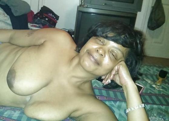 6P GROWN WOMAN EDITION VOL.180