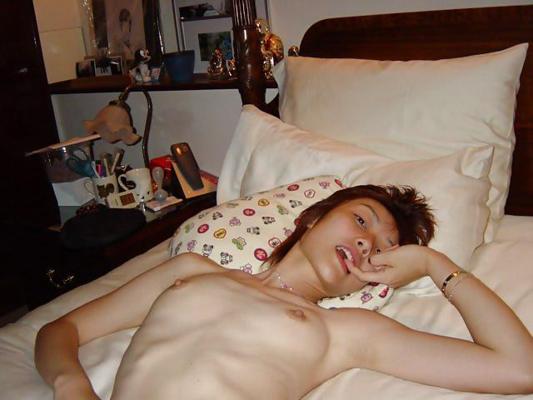20P Japanese Girl Friend 69
