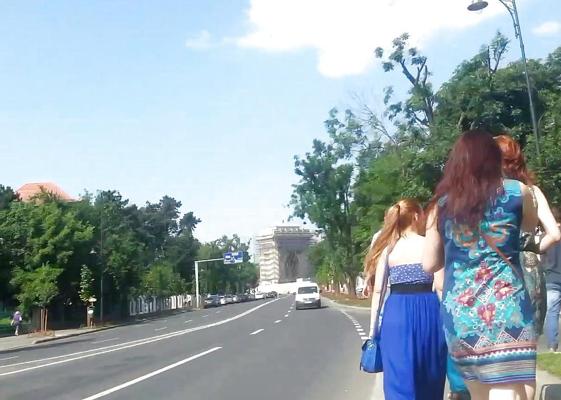 19P Spy hot girls feet, legs and skirt romanian