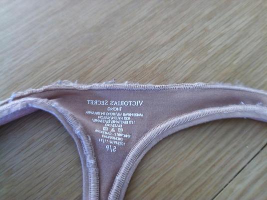 4P Milf's Thong