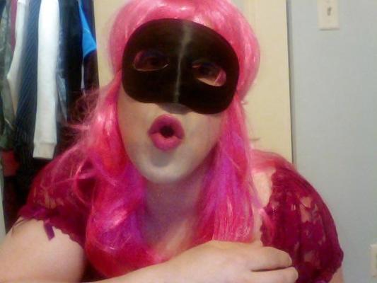 5P Sissy Sarah!
