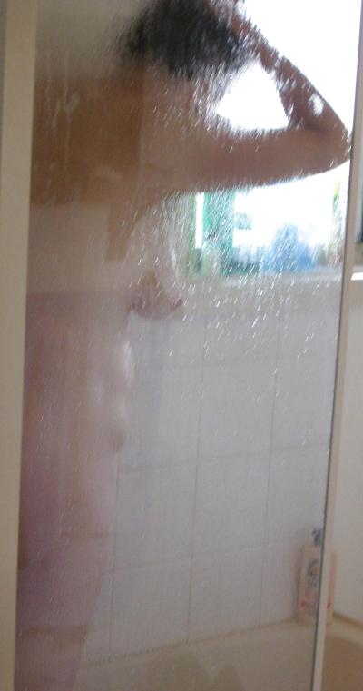 6P Wife unaware in shower