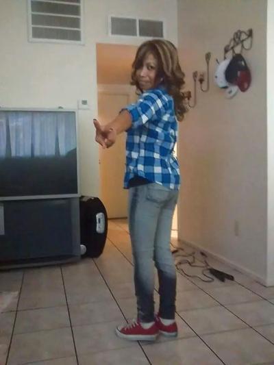 16P Petite latina