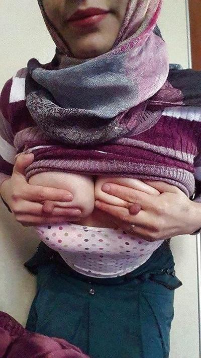 8P Türkischer Hijab