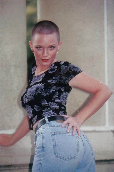 25P Sexy Bald Women - Kel Kadinlar