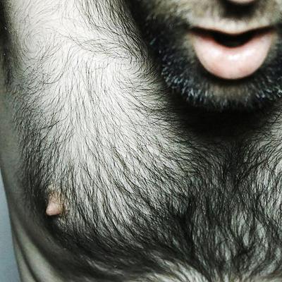 25P Nipple love