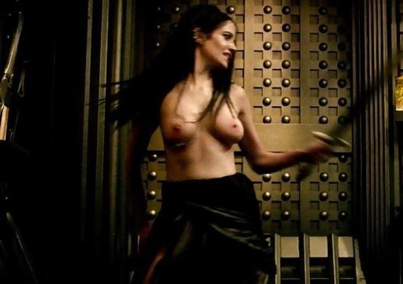 9P Eva Green Oben-ohne-Szene in 300 Rise of an Empire