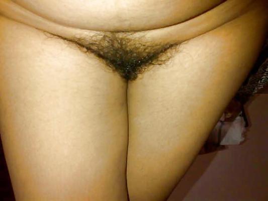 11P Sexy indian wife
