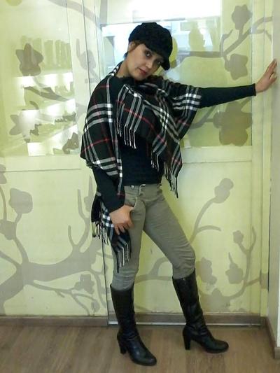 15P Fatima Zahra Grand9a7ba aus Casablanca