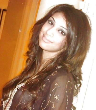 6P Desi Beauté