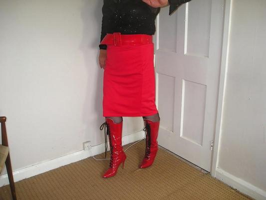 21P Nurse in new red boots