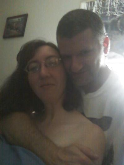 8P My hot wife topless in bed 