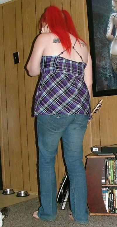 25P Tattooed Pierced Redhead, Foot Fetish