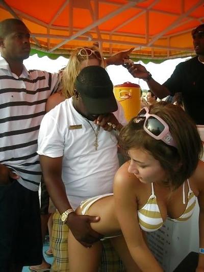 25P Slutty Wife and BBC on Vacation 
