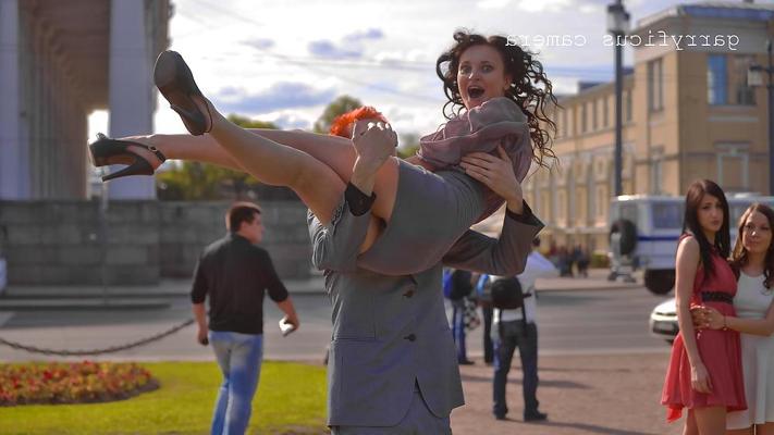 25P Russian street candids