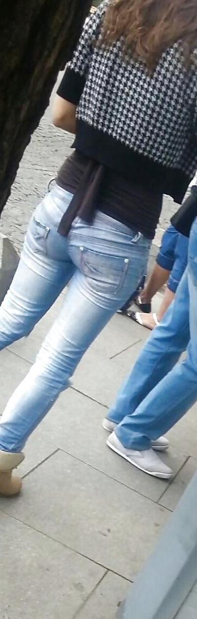 25P Spy sexy ass old + young romanian