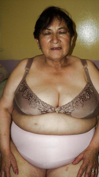 7P La grosse grand-mère ne se déshabillerait pas