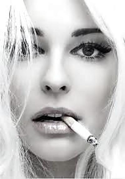 8P Beautiful smoking