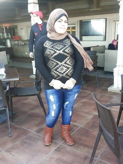 20P Egyptian Big Tits Girls of Alexandria 10 : The Milfs 
