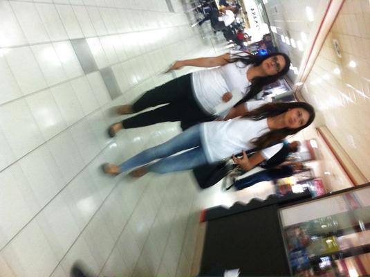 8P Voyeur pics from mall