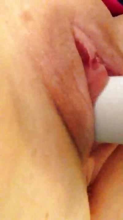 5P Amateur Teen Louise White Dildo Orgasm