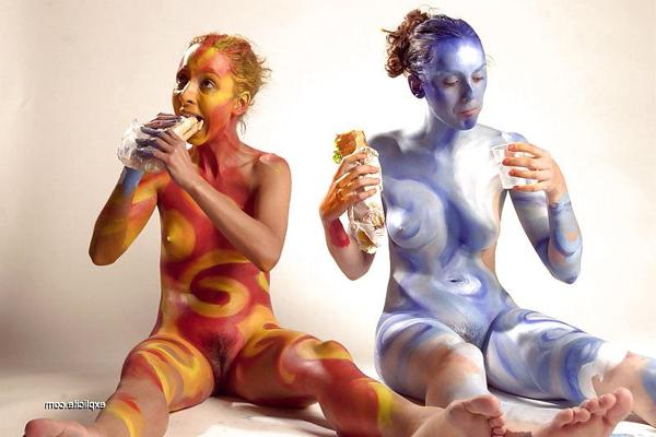 14P I just love Body Painted girls.