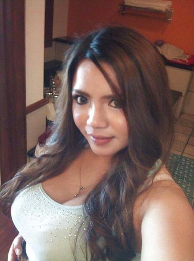 25P Malay MILF with yummy big tits