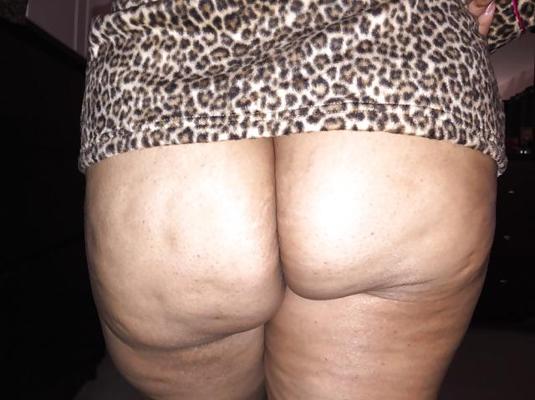 6P Latin wife ass cheeks getting thickier