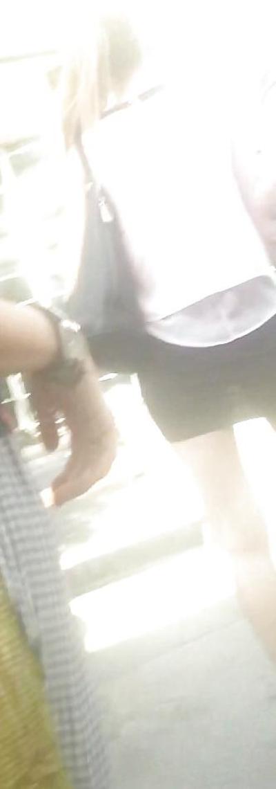 18P Spy sexy teens skirt and feet romanian