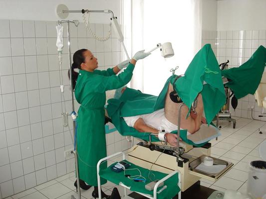 11P Fr. Dr. Natascha bei einer OP!!