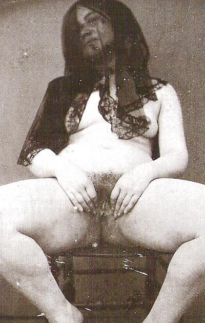 25P History of porn photos in past-istorija porno fotografije