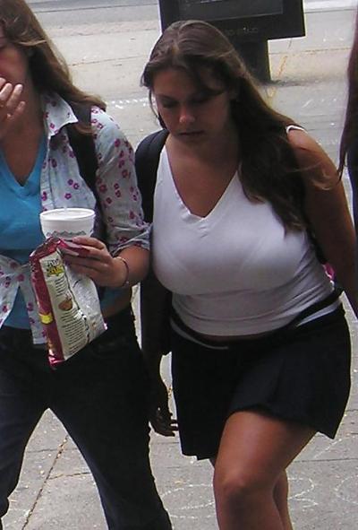 5P Candid Thick Busty Schoolgirl in Skirt