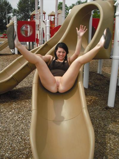 18P Wide and Open in Public -219-
