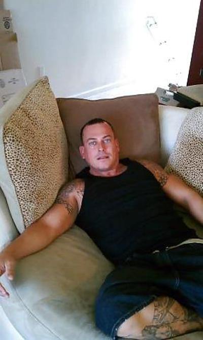 9P Gay guy from Texas for BBC