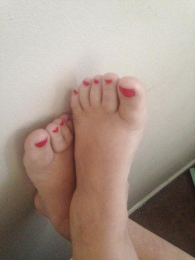 13P Wifey's Sexy lutscht mir den ganzen Tag die Zehen!