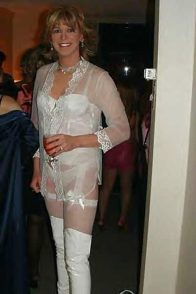 25P Sexy and Slutty Shemales and Trannys 19