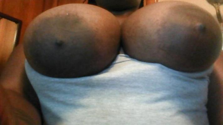 12P Ghetto girls