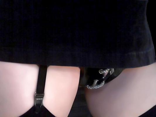 4P Black leather panties and garter