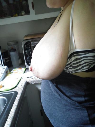 6P Wifes gros seins en lactation