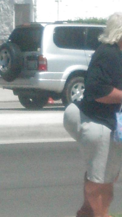 7P Bushaltestelle BOOTY