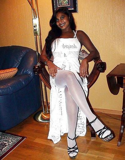10P Desi girl PADMA