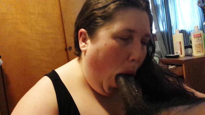 25P Sloppy bbw mouth screen caps