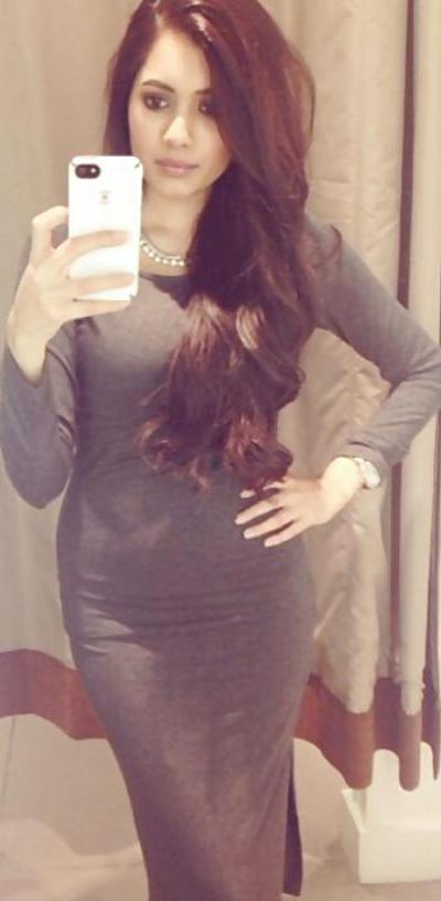 25P Desi Robes et culs sexy - POUR COMMENTAIRES