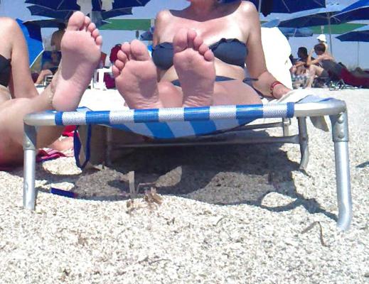 21P Greek Milf Soles